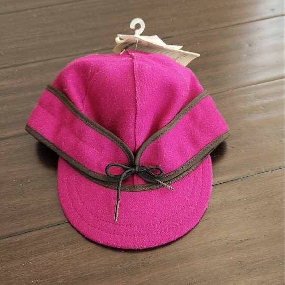 Stormy Kromer Accessories - NWT Stormy Kromer